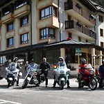 Hotel Biker Al Gallo Forcello 3*