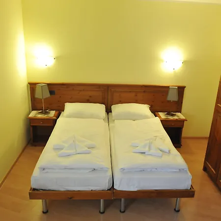 Hotel Biker Al Gallo Forcello Passo Pramollo