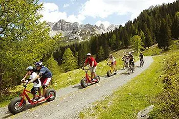 Biker Al Gallo Forcello 3* Passo di Pramollo