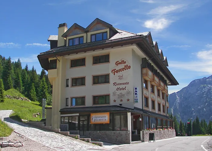 Biker Al Gallo Forcello 3*